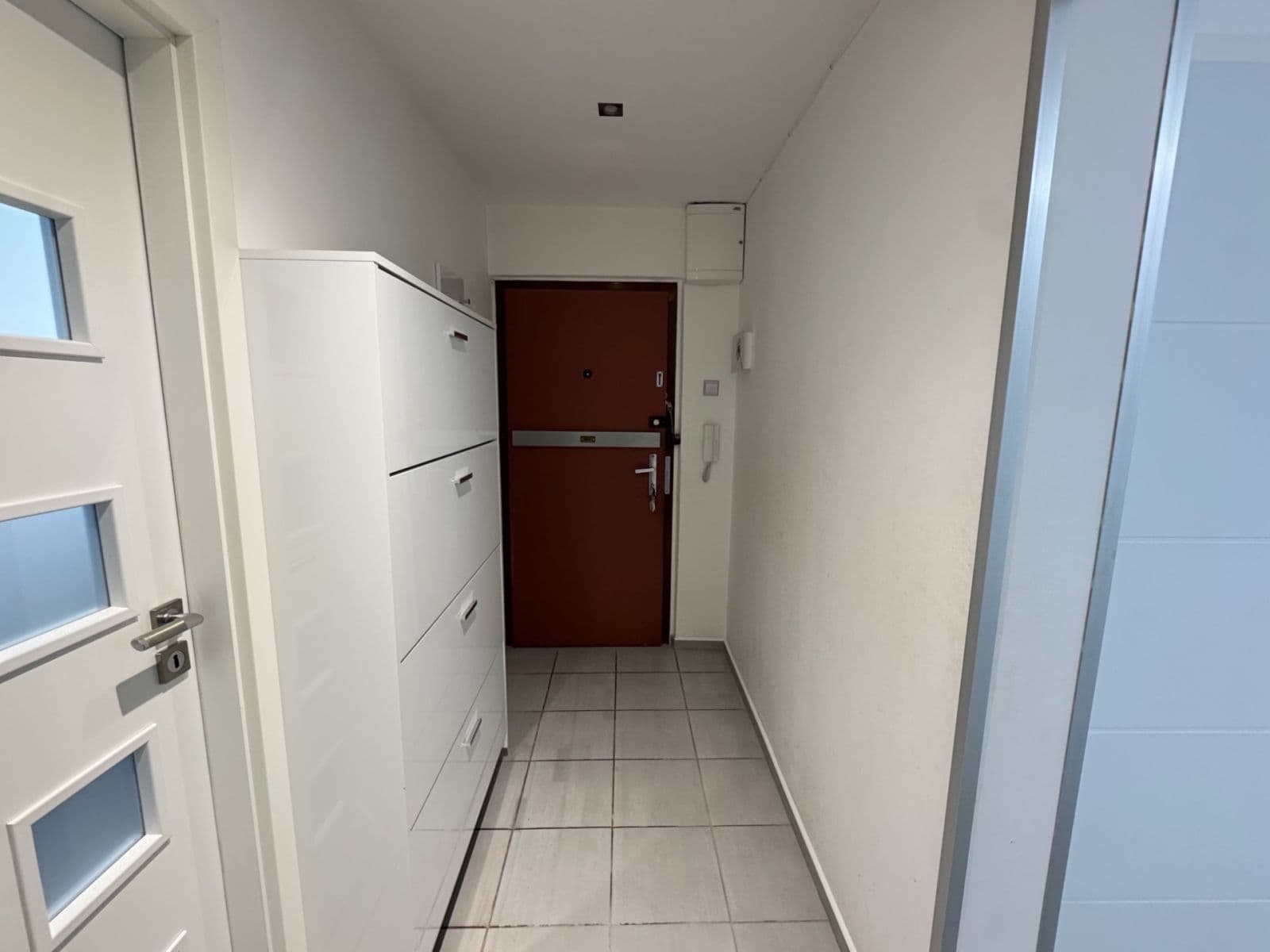 Prenájom bytu 3-izbový 65 m², Štichova, Praha, Praha Prenájom bytu 3-izbový 65 m², Štichova, Praha, Praha