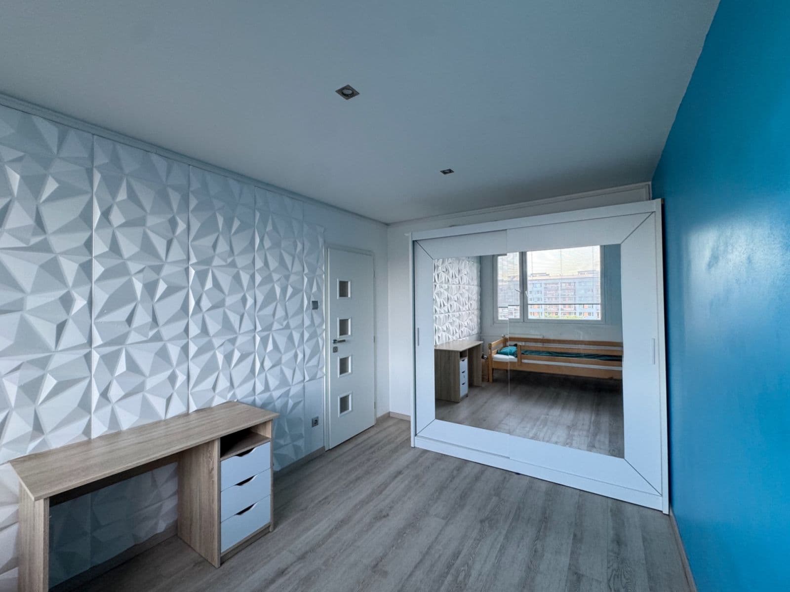 Prenájom bytu 3-izbový 65 m², Štichova, Praha, Praha Prenájom bytu 3-izbový 65 m², Štichova, Praha, Praha