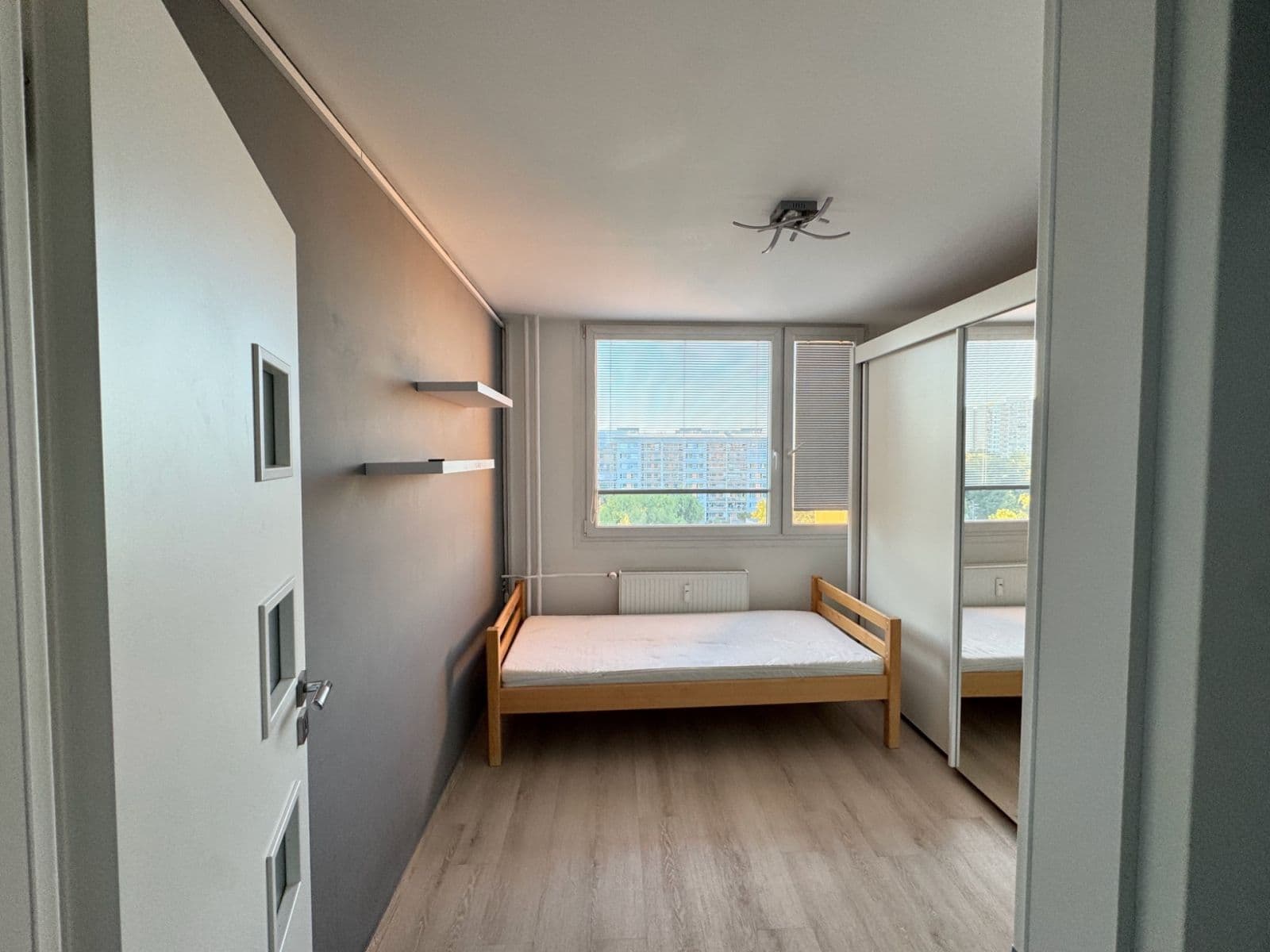 Prenájom bytu 3-izbový 65 m², Štichova, Praha, Praha Prenájom bytu 3-izbový 65 m², Štichova, Praha, Praha