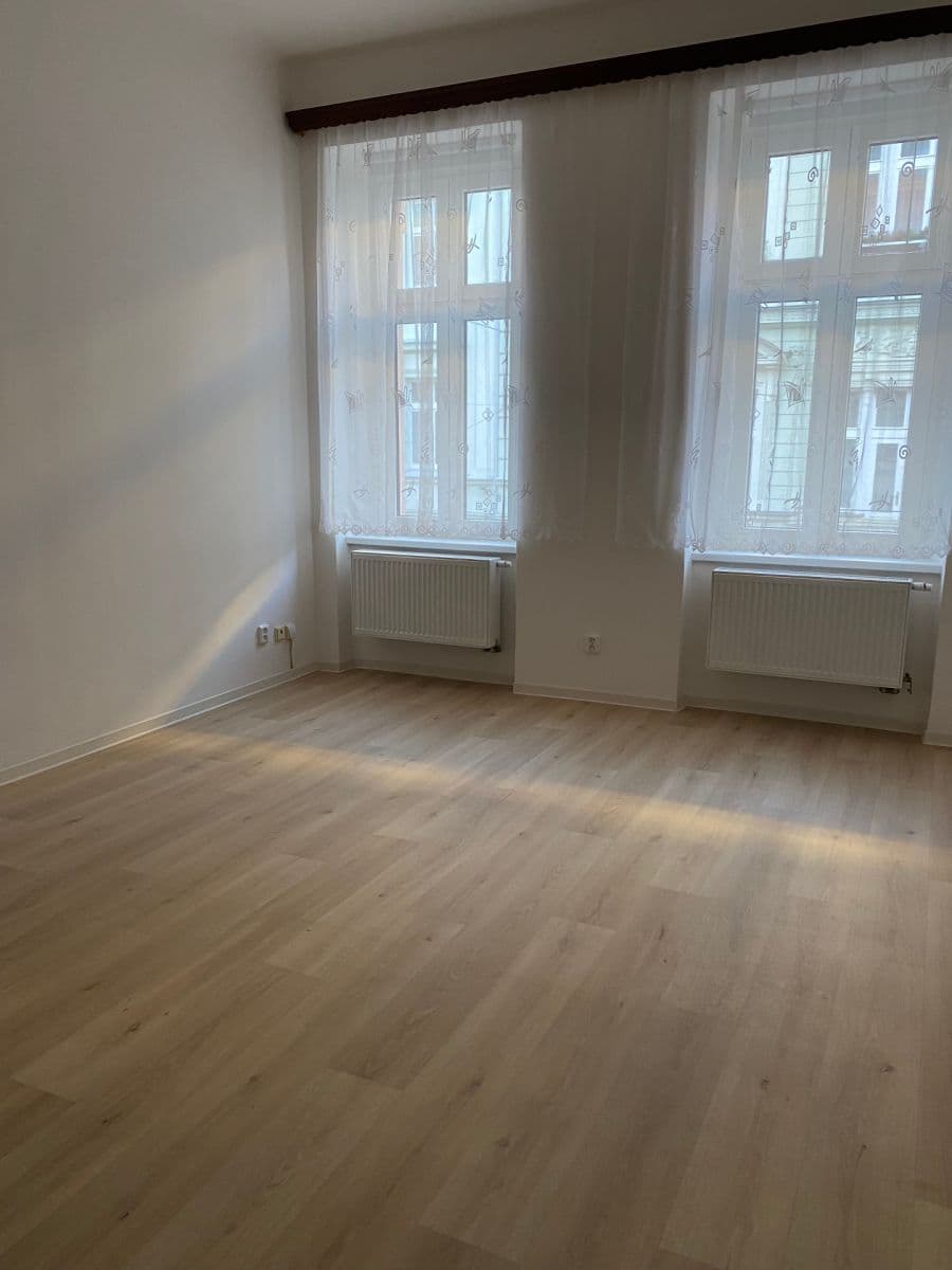 Prenájom bytu 2-izbový 74 m², Havlíčkova, Plzeň, Plzeňský kraj Prenájom bytu 2-izbový 74 m², Havlíčkova, Plzeň, Plzeňský kraj