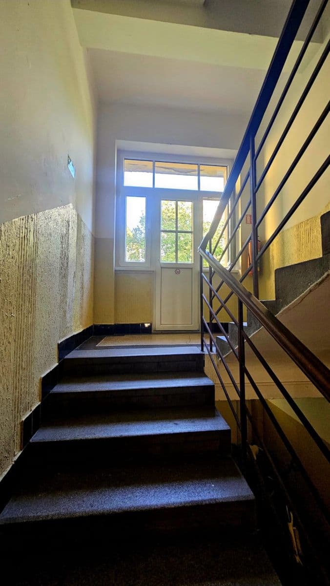 Predaj bytu 1-izbový 39 m², Jindřišská, Pardubice, Pardubický kraj Predaj bytu 1-izbový 39 m², Jindřišská, Pardubice, Pardubický kraj