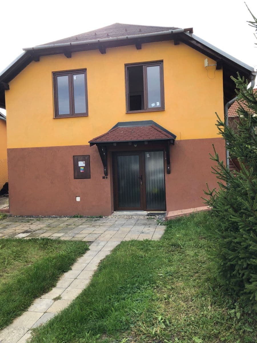 Prenájom domu 120 m², pozemok 250 m², Bílovecká, Opava, Moravskoslezský kraj Prenájom domu 120 m², pozemok 250 m², Bílovecká, Opava, Moravskoslezský kraj