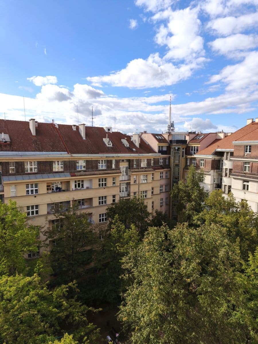 Prenájom bytu 1-izbový 25 m², Jičínská, Praha, Praha Prenájom bytu 1-izbový 25 m², Jičínská, Praha, Praha