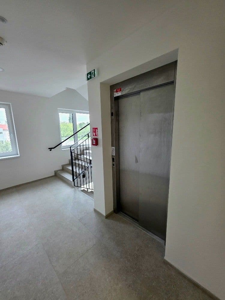 Prenájom bytu 2-izbový 46 m², Generála Bočka, Praha, Praha Prenájom bytu 2-izbový 46 m², Generála Bočka, Praha, Praha