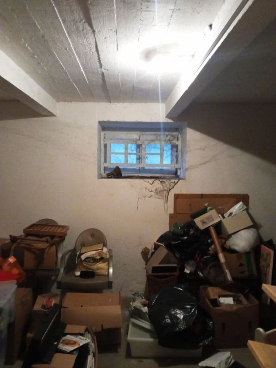 Prenájom nebytového priestoru 18 m², U Parního mlýna, Praha, Praha Prenájom nebytového priestoru 18 m², U Parního mlýna, Praha, Praha