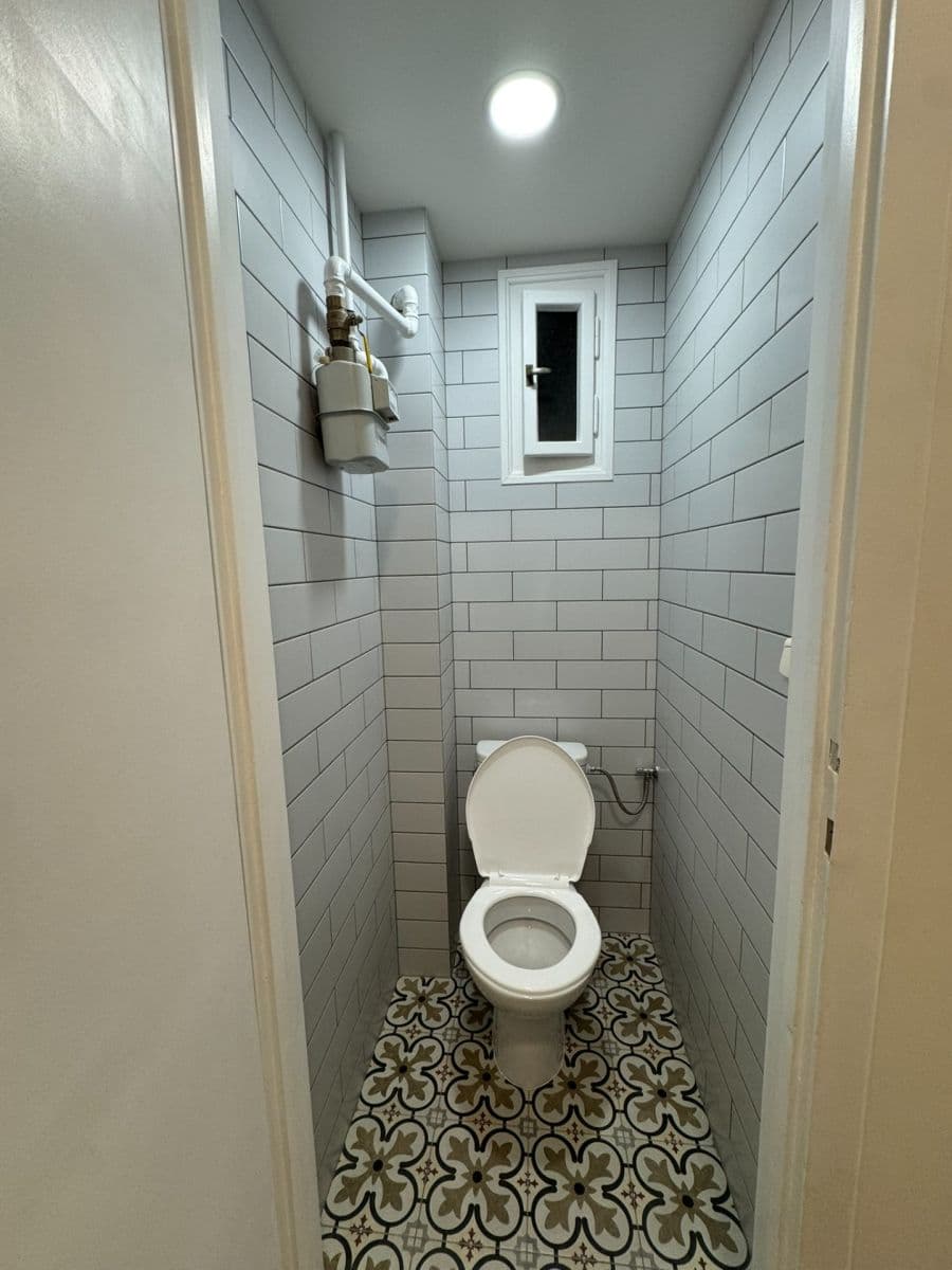 Prenájom bytu 2-izbový 39 m², Terronská, Praha, Praha Prenájom bytu 2-izbový 39 m², Terronská, Praha, Praha