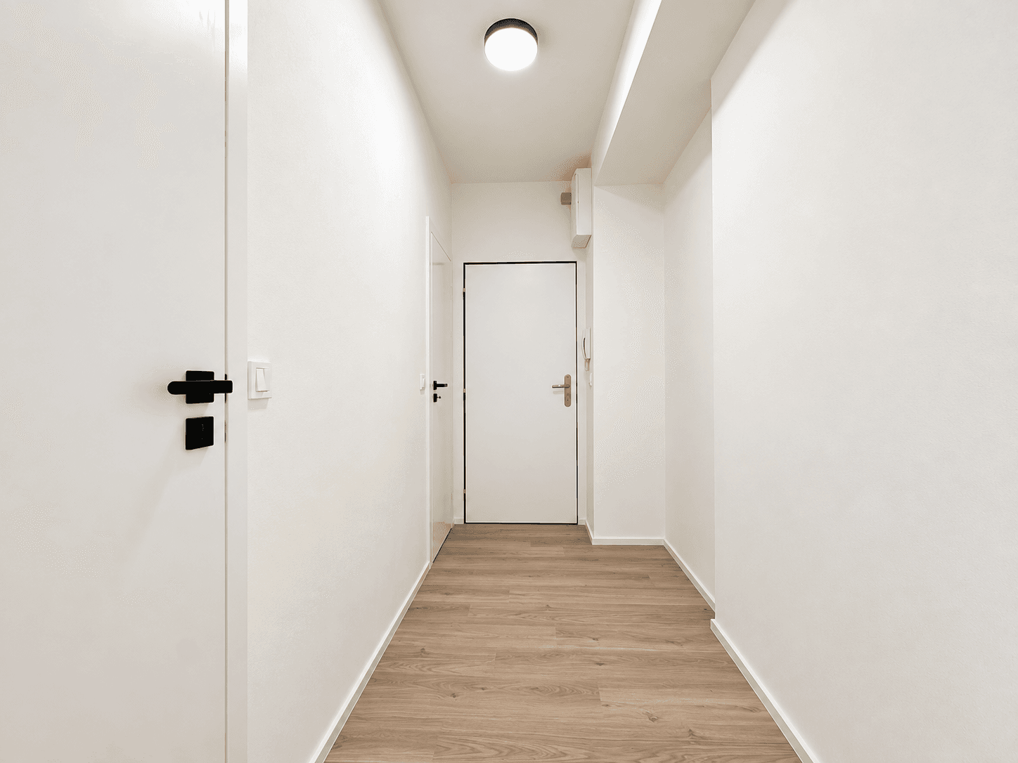 Predaj bytu 3-izbový 57 m², 28. října, Neratovice, Středočeský kraj Predaj bytu 3-izbový 57 m², 28. října, Neratovice, Středočeský kraj