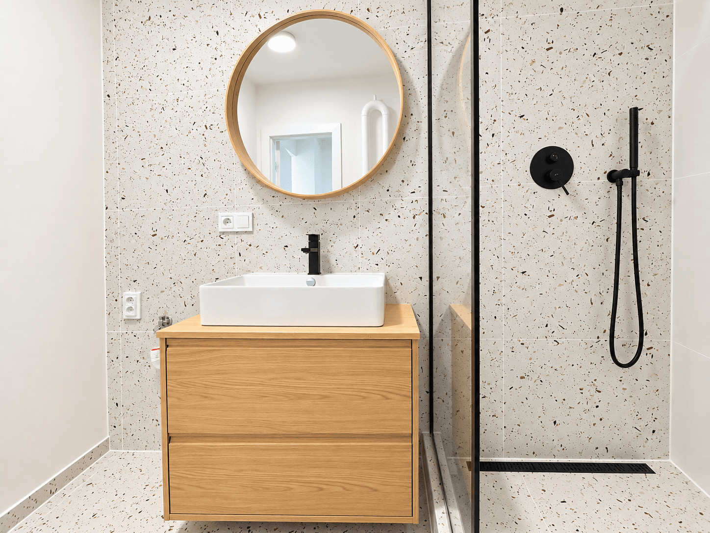 Predaj bytu 3-izbový 57 m², 28. října, Neratovice, Středočeský kraj Predaj bytu 3-izbový 57 m², 28. října, Neratovice, Středočeský kraj