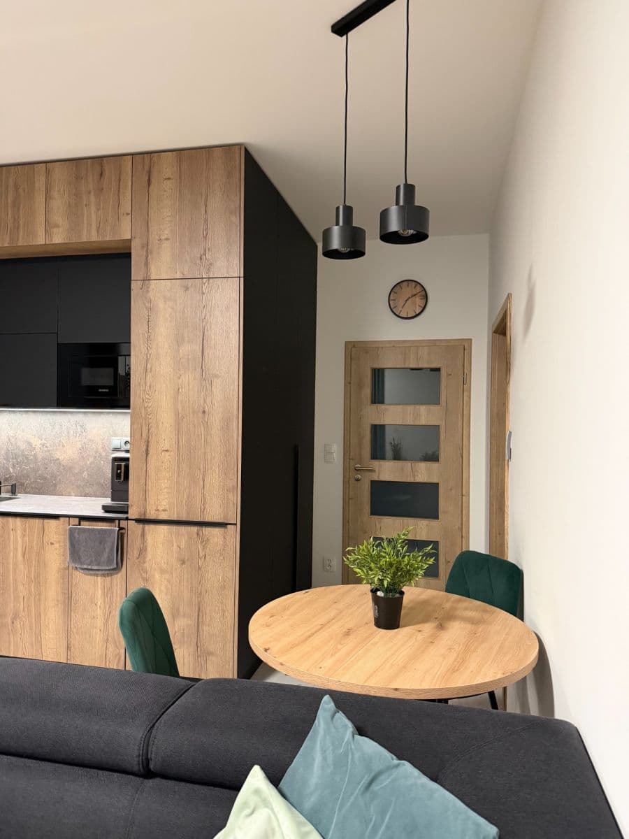 Prenájom bytu 3-izbový 63 m², Augustina Lukeše, Brandýs nad Labem-Stará Boleslav, Středočeský kraj Prenájom bytu 3-izbový 63 m², Augustina Lukeše, Brandýs nad Labem-Stará Boleslav, Středočeský kraj
