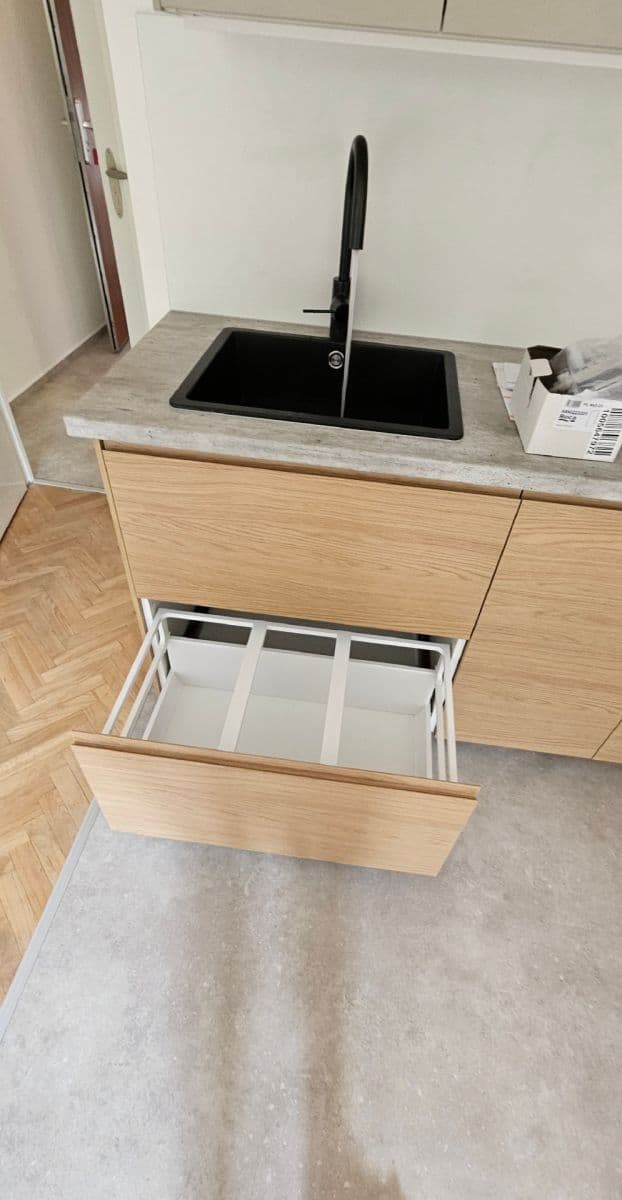Prenájom bytu 2-izbový 38 m², Nad Buďánkami I, Praha, Praha Prenájom bytu 2-izbový 38 m², Nad Buďánkami I, Praha, Praha