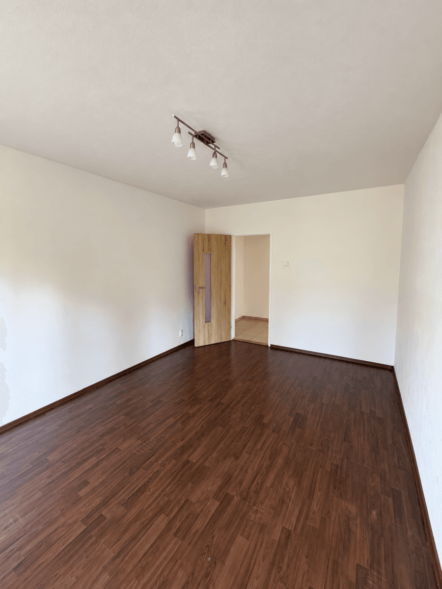 Predaj bytu 3-izbový 55 m², Varnsdorfská, Praha, Praha Predaj bytu 3-izbový 55 m², Varnsdorfská, Praha, Praha
