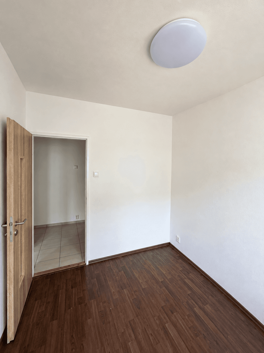Predaj bytu 3-izbový 55 m², Varnsdorfská, Praha, Praha Predaj bytu 3-izbový 55 m², Varnsdorfská, Praha, Praha