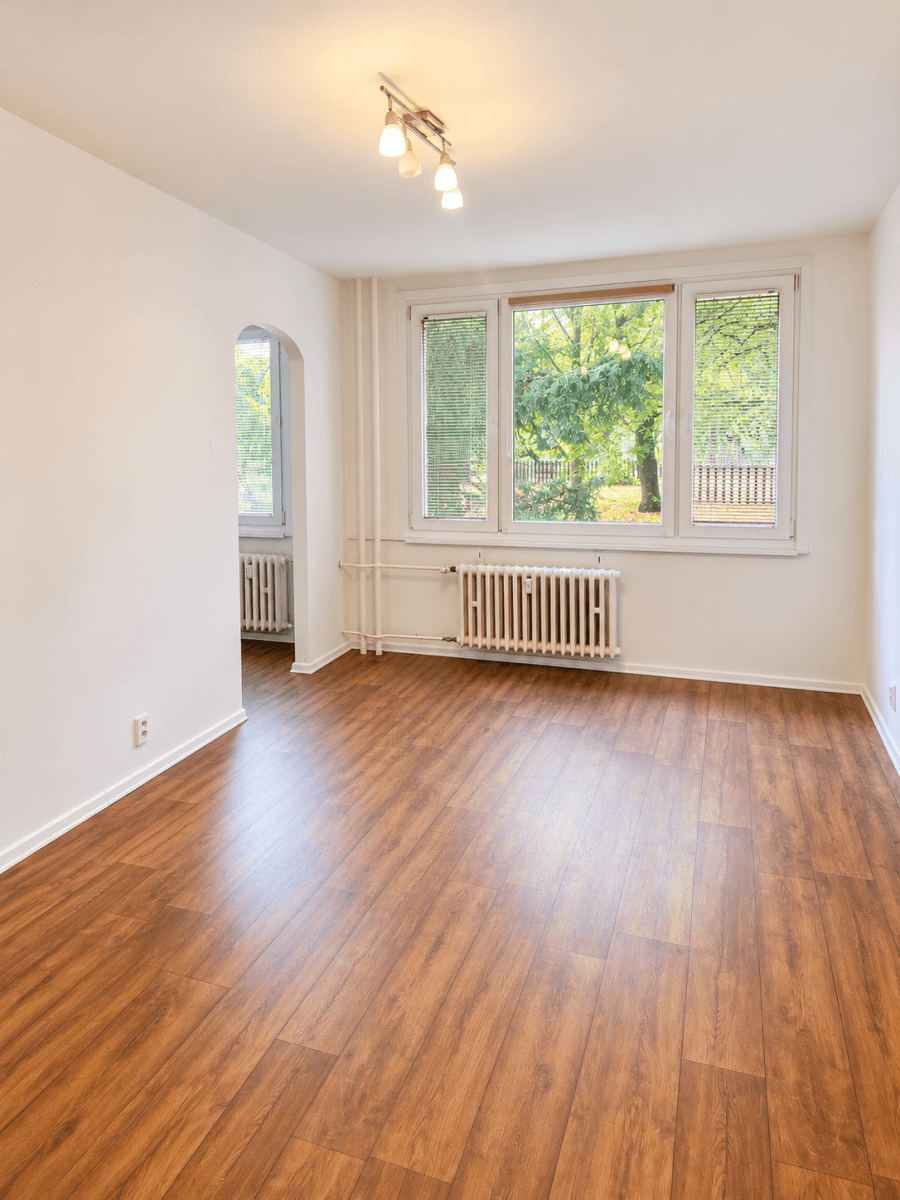 Predaj bytu 3-izbový 55 m², Varnsdorfská, Praha, Praha Predaj bytu 3-izbový 55 m², Varnsdorfská, Praha, Praha