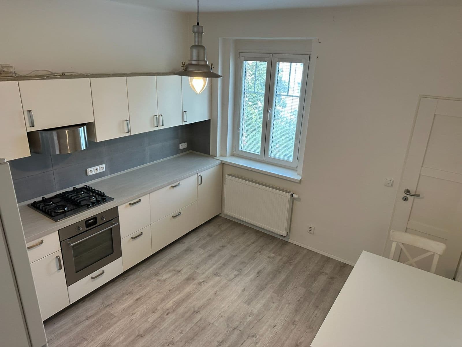 Prenájom bytu 1-izbový 50 m², Horoušanská, Praha, Praha Prenájom bytu 1-izbový 50 m², Horoušanská, Praha, Praha