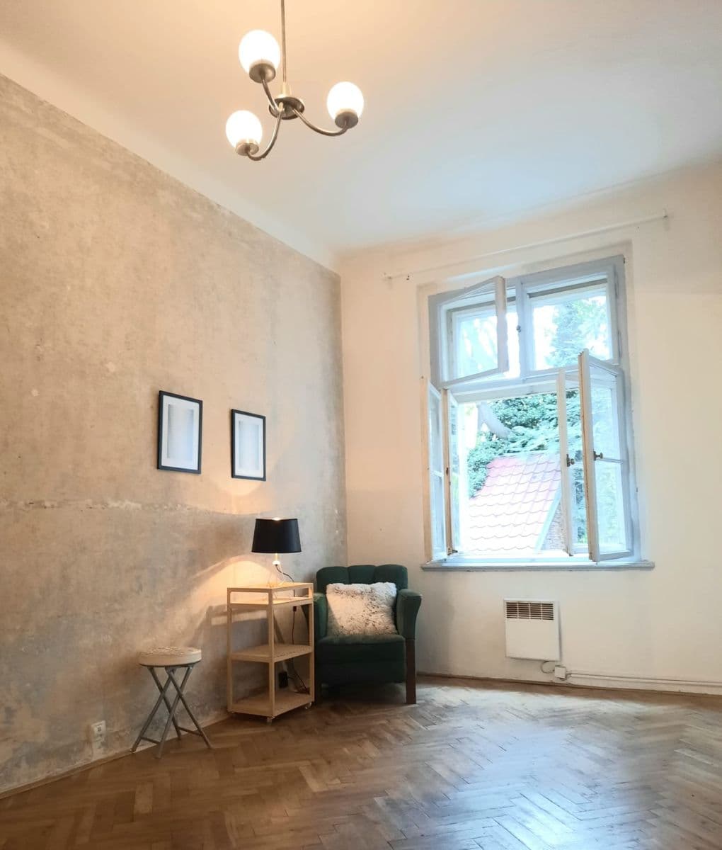 Prenájom bytu 2-izbový 65 m², Krásova, Praha, Praha Prenájom bytu 2-izbový 65 m², Krásova, Praha, Praha