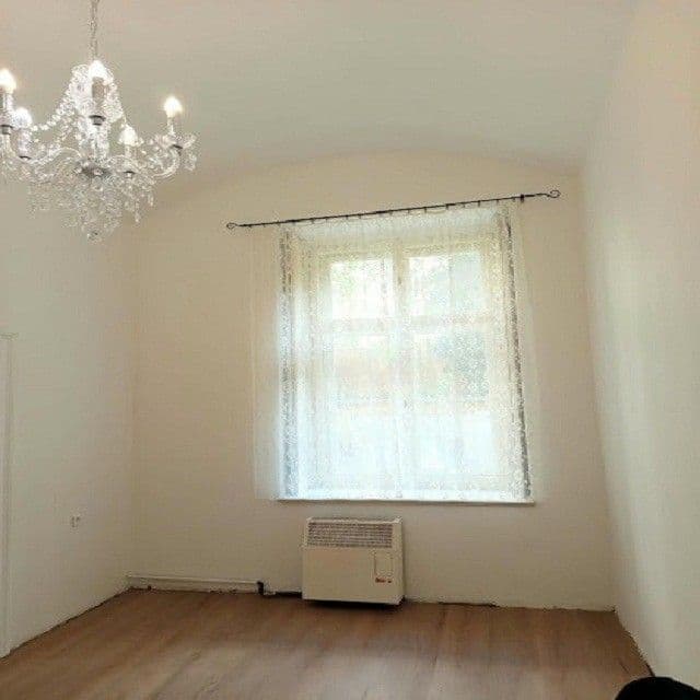 Prenájom bytu 2-izbový 47 m², Mánesova, Praha, Praha Prenájom bytu 2-izbový 47 m², Mánesova, Praha, Praha