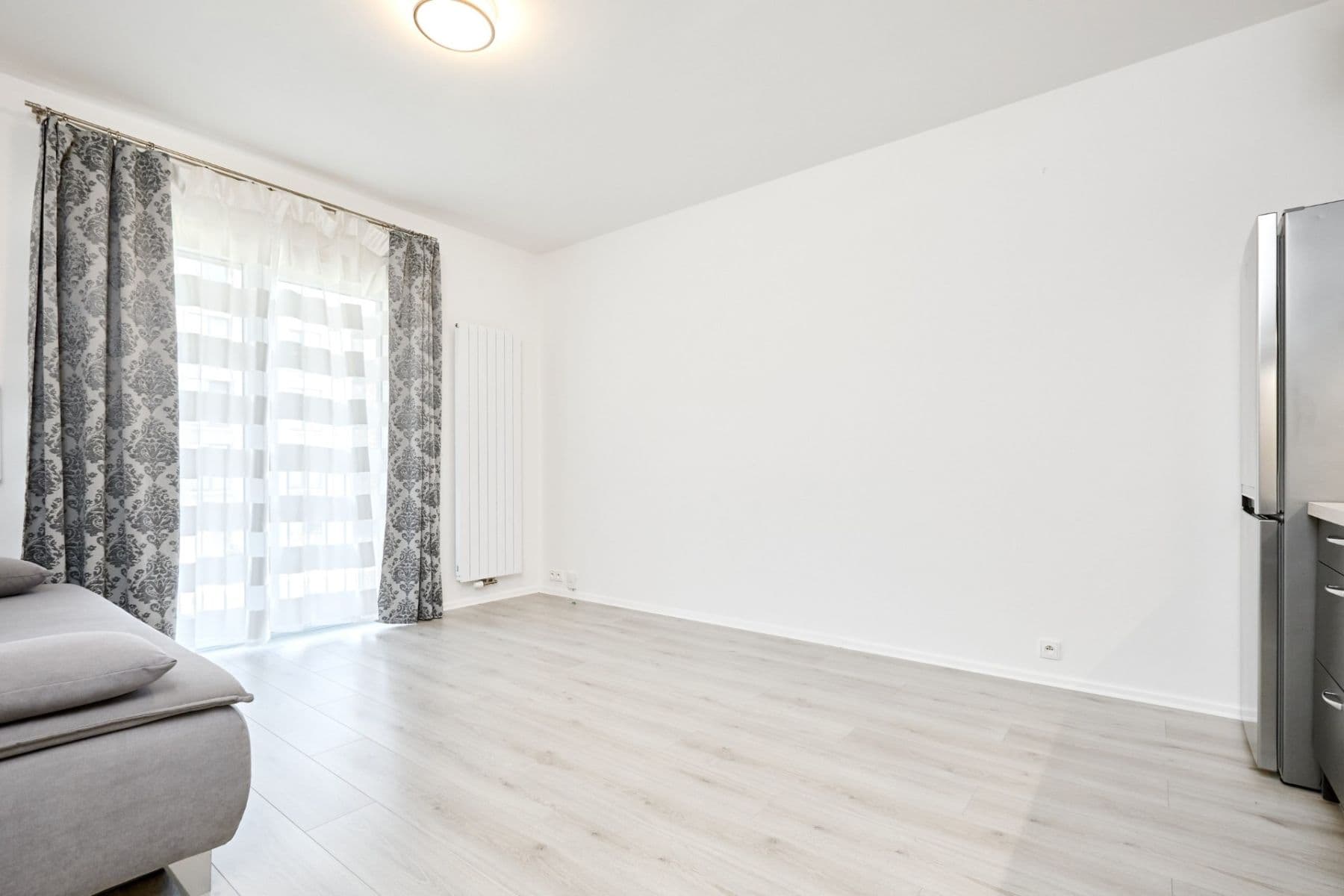 Prenájom bytu 2-izbový 41 m², Novovysočanská, Praha, Praha Prenájom bytu 2-izbový 41 m², Novovysočanská, Praha, Praha