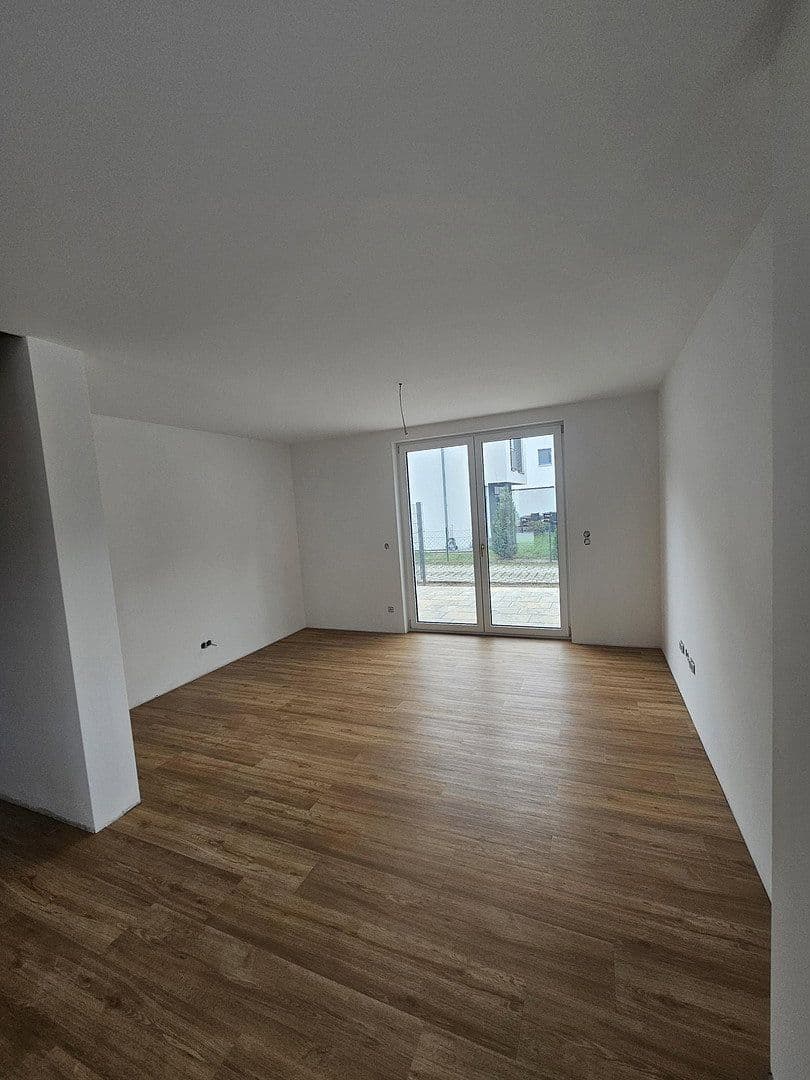 Prenájom bytu 3-izbový 81 m², Nürnberg, Bavorsko Prenájom bytu 3-izbový 81 m², Nürnberg, Bavorsko