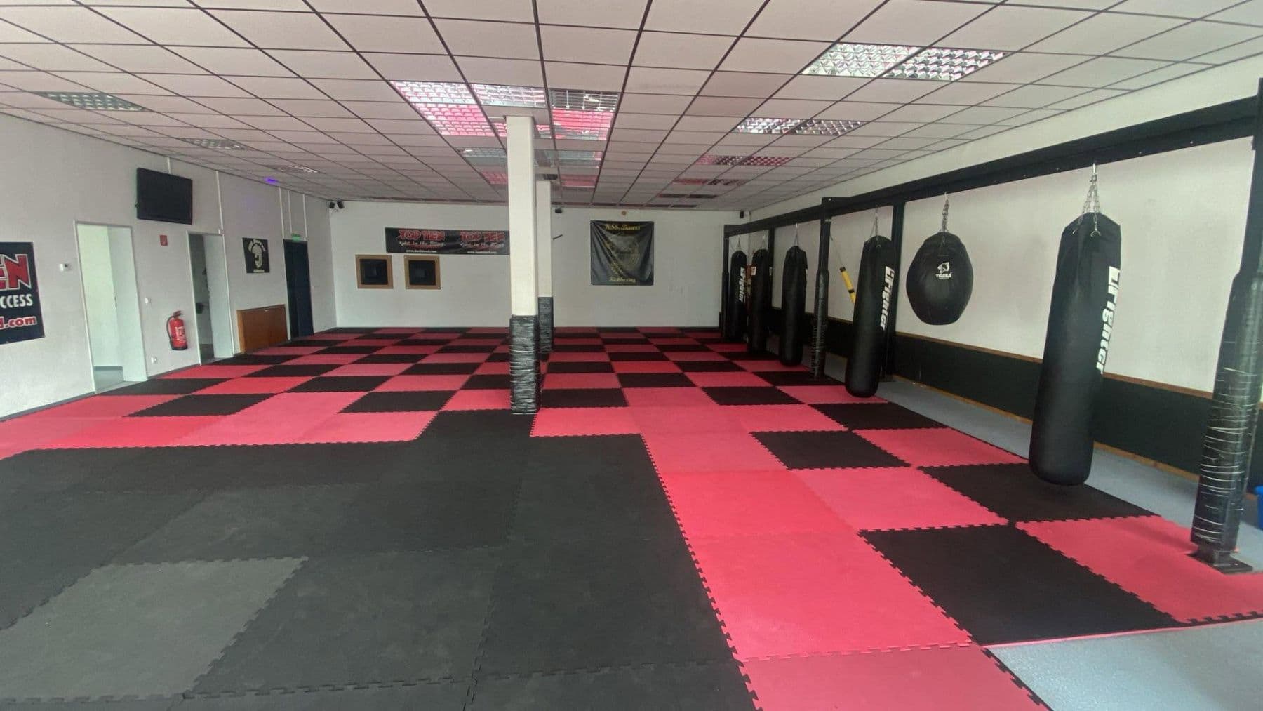Prenájom kancelárie 230 m², Albert-Einstein-Straße, Stockelsdorf, Šlezvicko-Holštajnsko Prenájom kancelárie 230 m², Albert-Einstein-Straße, Stockelsdorf, Šlezvicko-Holštajnsko