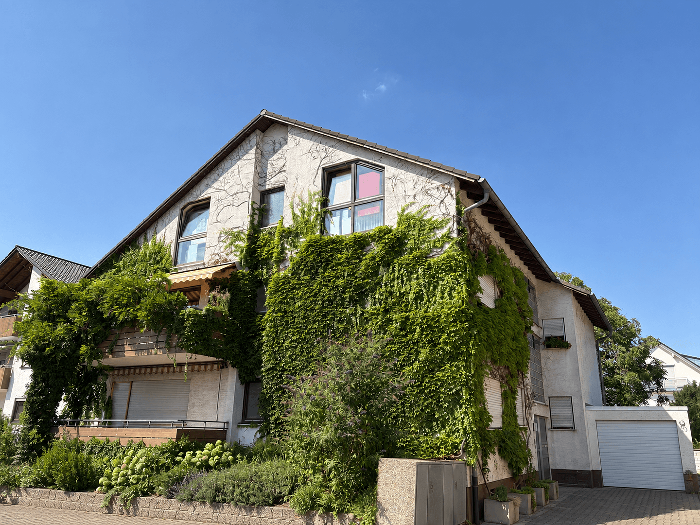 Prenájom bytu 3-izbový 96 m², Im Merkelgrund 5, Brühl, Bádensko-Wurttembersko Prenájom bytu 3-izbový 96 m², Im Merkelgrund 5, Brühl, Bádensko-Wurttembersko