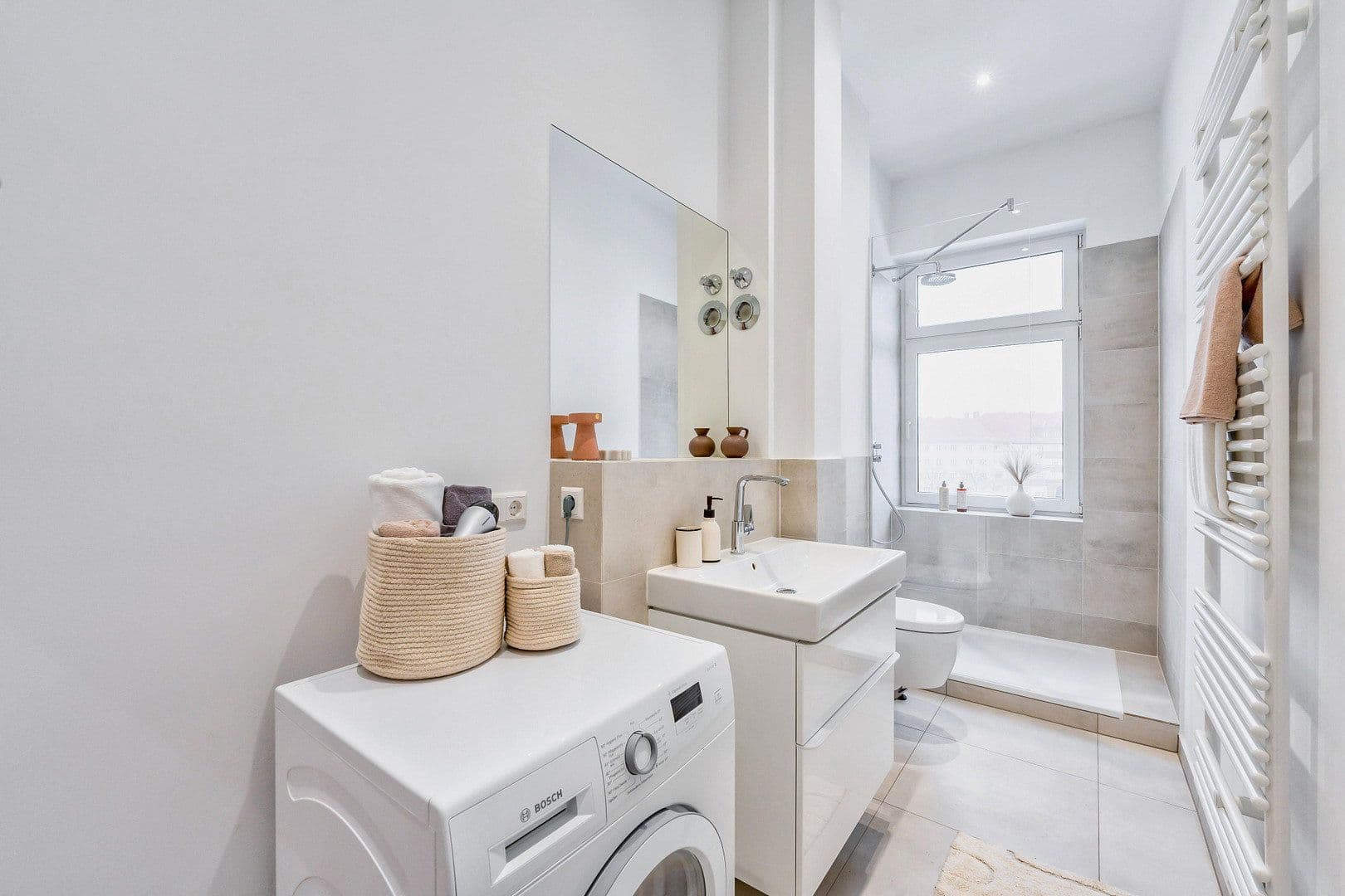 Prenájom bytu 2-izbový 45 m², Marktstraße 8, Berlin, Berlín Prenájom bytu 2-izbový 45 m², Marktstraße 8, Berlin, Berlín