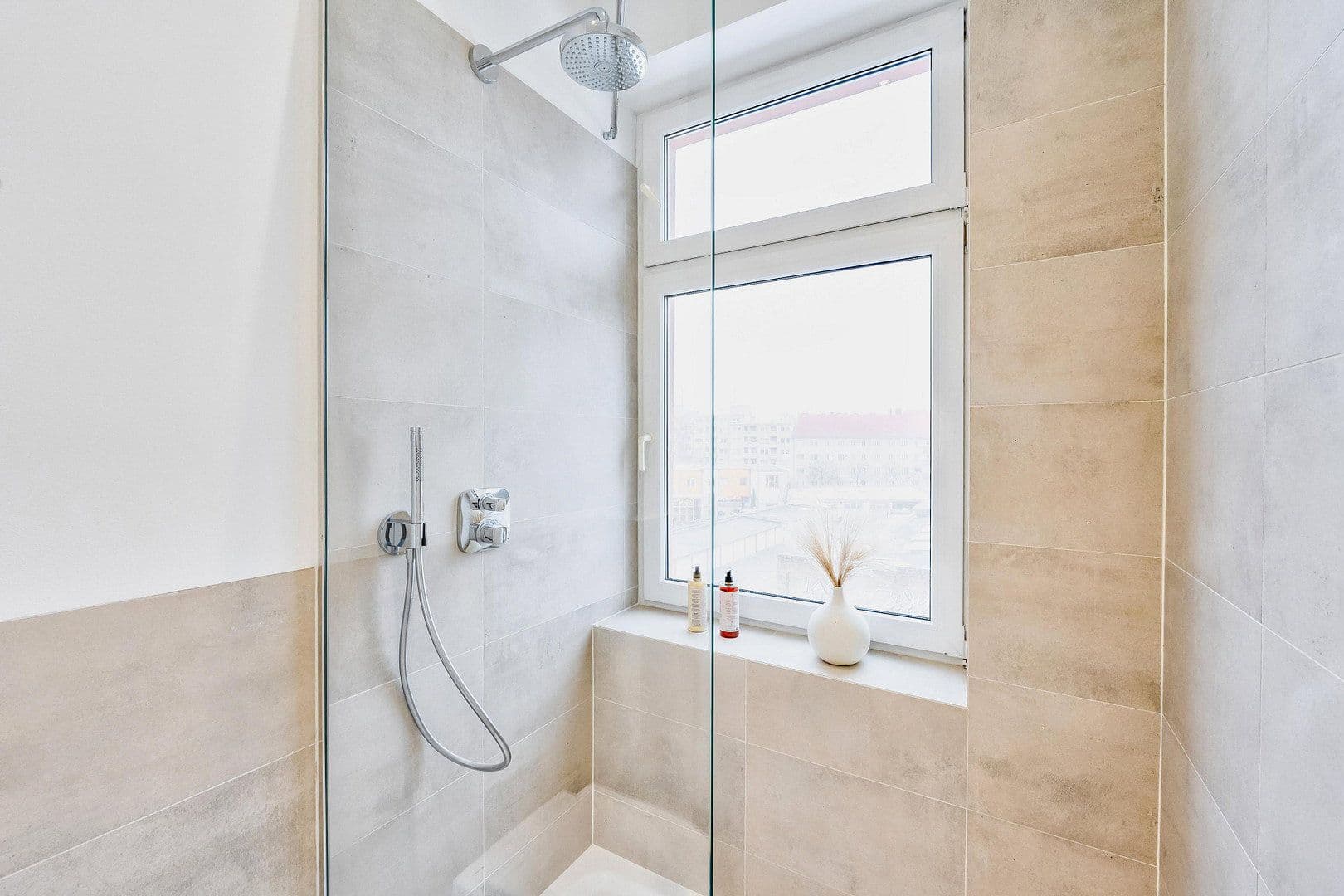 Prenájom bytu 2-izbový 45 m², Marktstraße 8, Berlin, Berlín Prenájom bytu 2-izbový 45 m², Marktstraße 8, Berlin, Berlín
