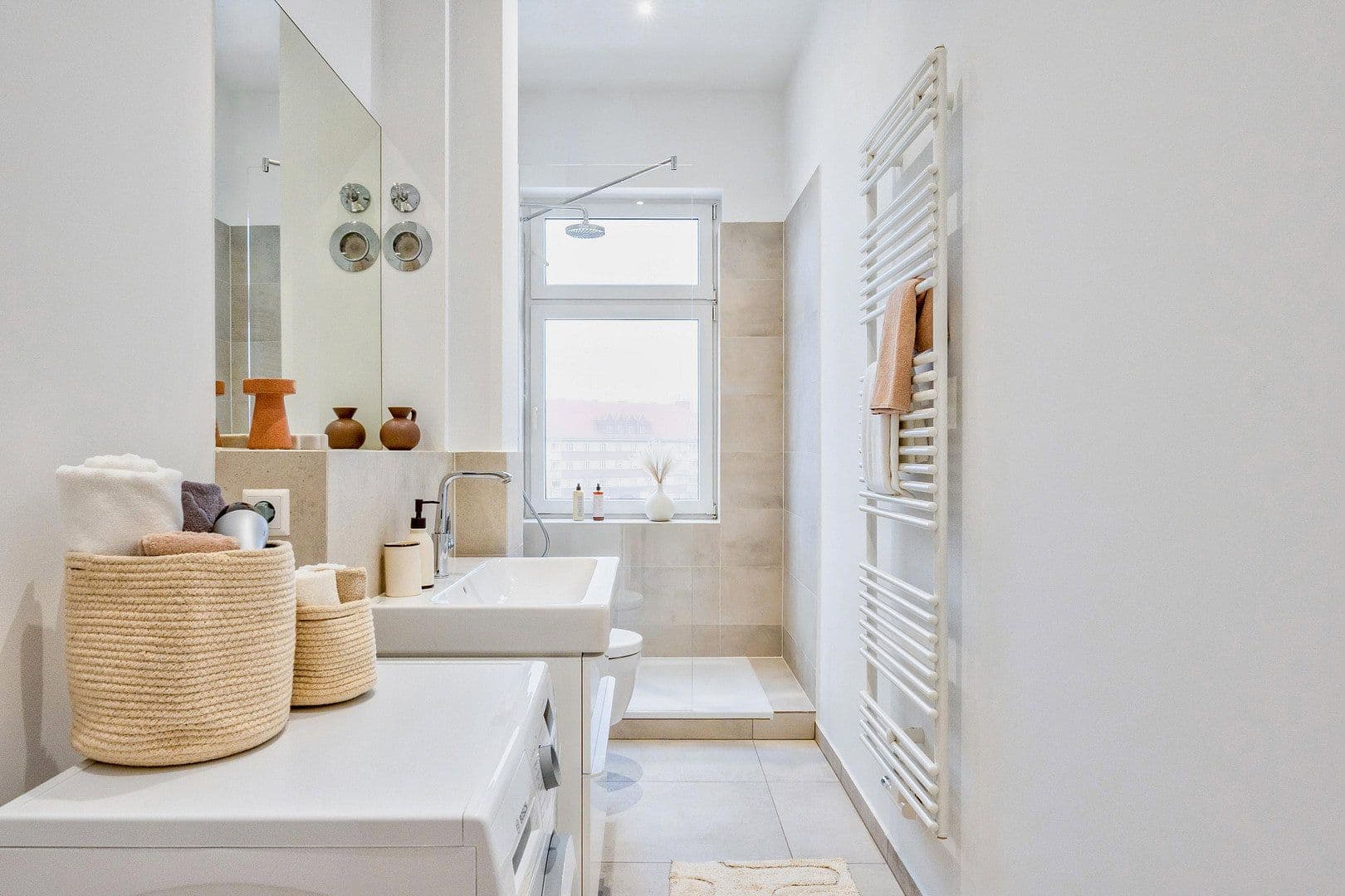 Prenájom bytu 2-izbový 45 m², Marktstraße 8, Berlin, Berlín Prenájom bytu 2-izbový 45 m², Marktstraße 8, Berlin, Berlín