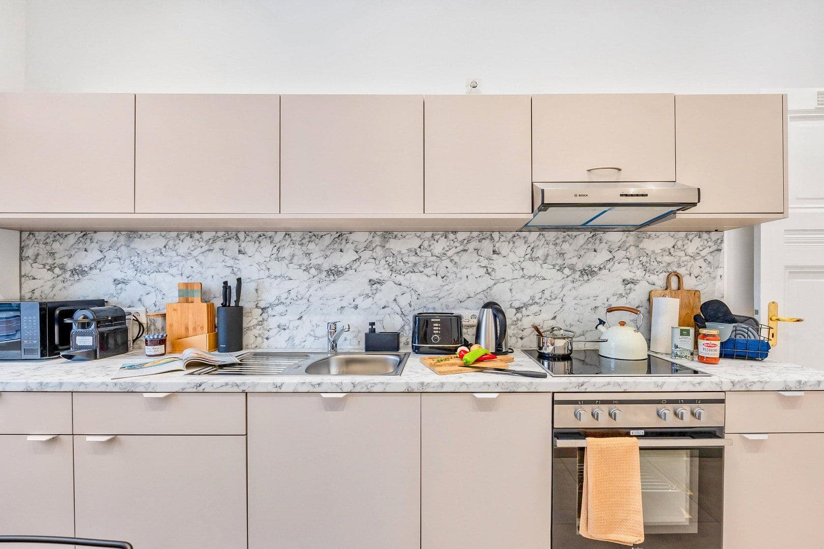 Prenájom bytu 2-izbový 45 m², Marktstraße 8, Berlin, Berlín Prenájom bytu 2-izbový 45 m², Marktstraße 8, Berlin, Berlín