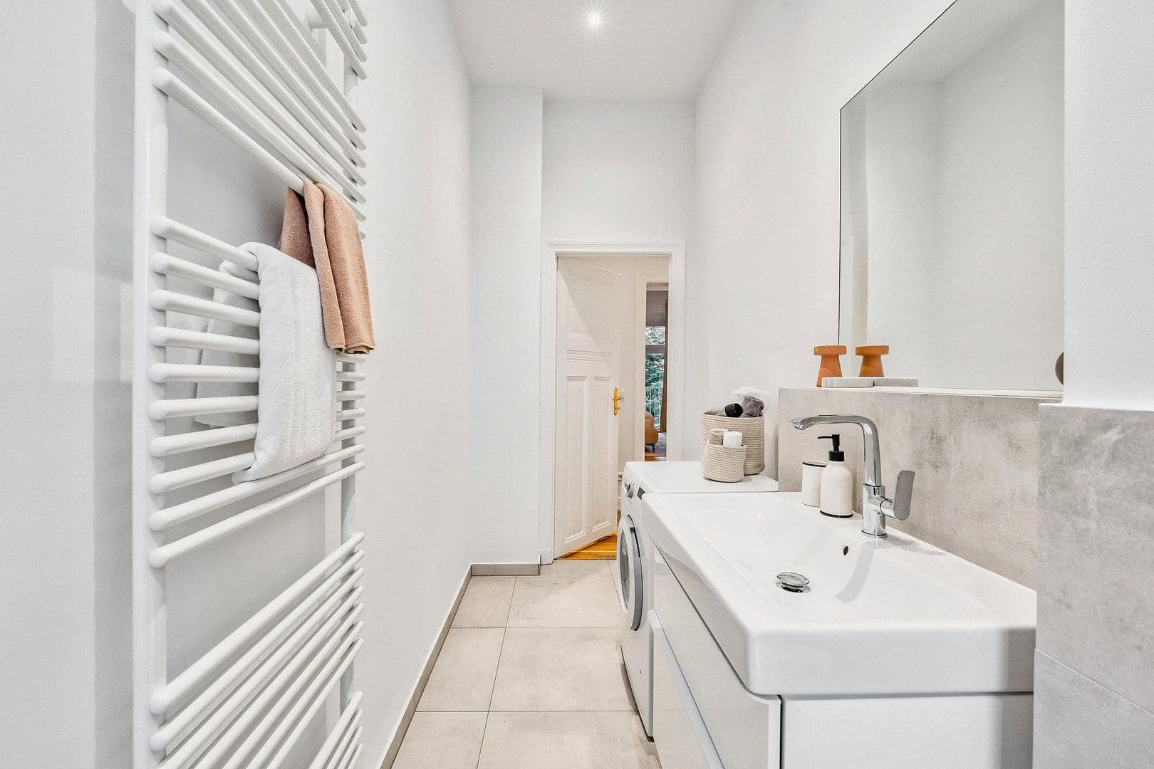 Prenájom bytu 2-izbový 45 m², Marktstraße 8, Berlin, Berlín Prenájom bytu 2-izbový 45 m², Marktstraße 8, Berlin, Berlín