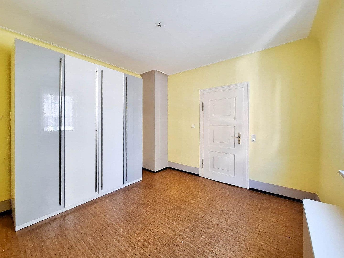 Prenájom bytu 3-izbový 61 m², Rieslingstraße 4, Esslingen am Neckar, Bádensko-Wurttembersko Prenájom bytu 3-izbový 61 m², Rieslingstraße 4, Esslingen am Neckar, Bádensko-Wurttembersko
