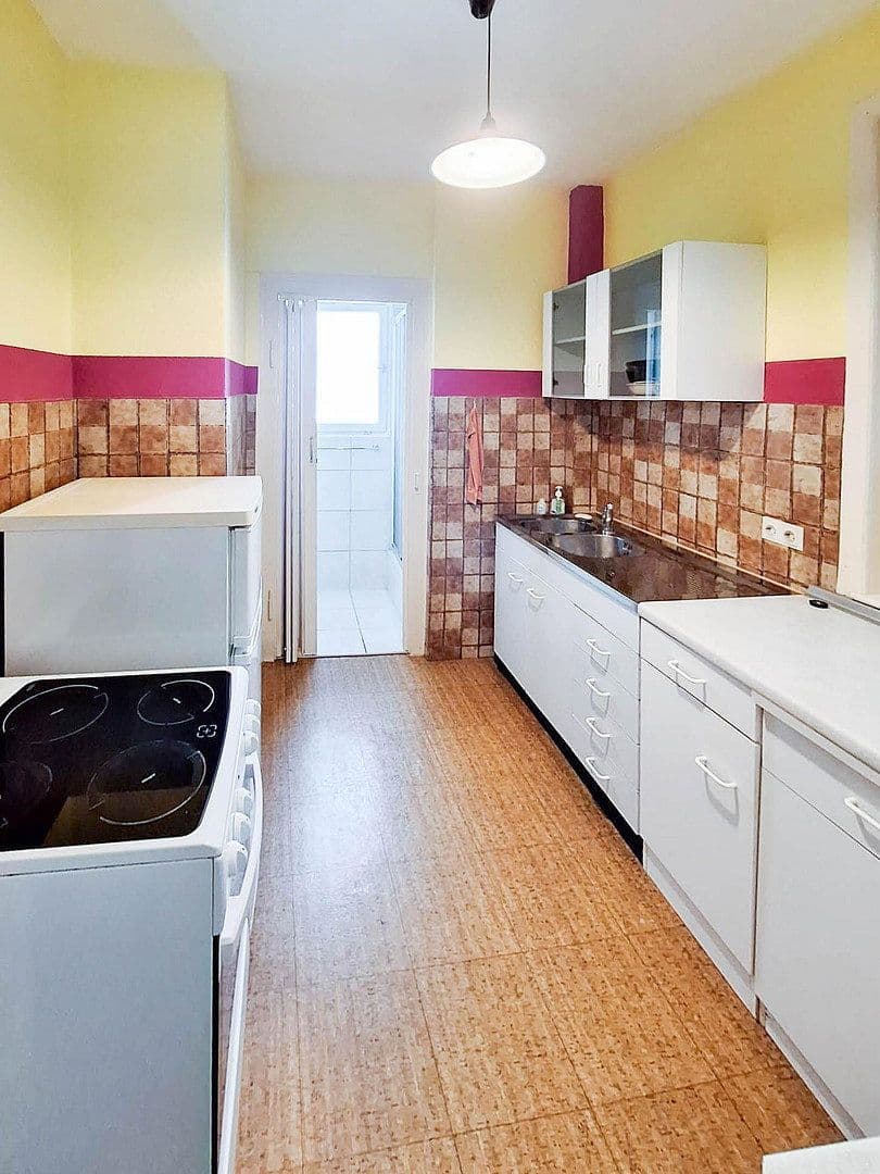 Prenájom bytu 3-izbový 61 m², Rieslingstraße 4, Esslingen am Neckar, Bádensko-Wurttembersko Prenájom bytu 3-izbový 61 m², Rieslingstraße 4, Esslingen am Neckar, Bádensko-Wurttembersko