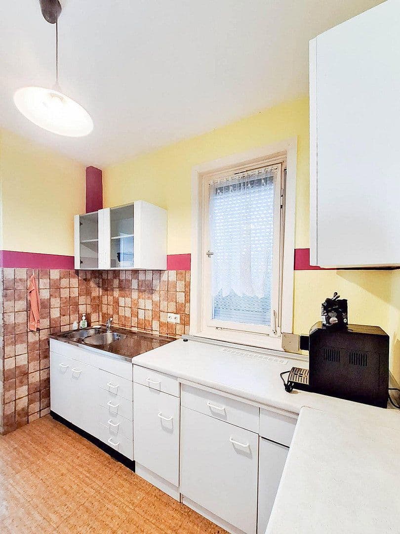 Prenájom bytu 3-izbový 61 m², Rieslingstraße 4, Esslingen am Neckar, Bádensko-Wurttembersko Prenájom bytu 3-izbový 61 m², Rieslingstraße 4, Esslingen am Neckar, Bádensko-Wurttembersko