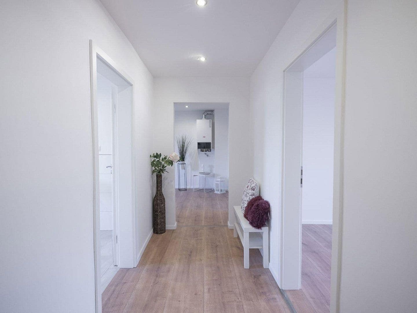 Prenájom bytu 4-izbový 104 m², Leopoldstrasse 8, Nürnberg, Bavorsko Prenájom bytu 4-izbový 104 m², Leopoldstrasse 8, Nürnberg, Bavorsko