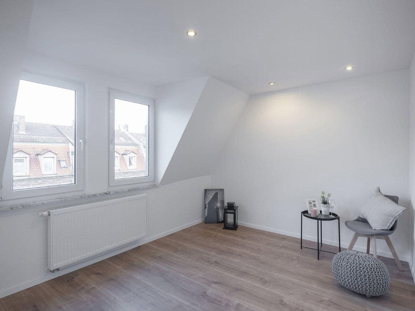 Prenájom bytu 4-izbový 104 m², Leopoldstrasse 8, Nürnberg, Bavorsko Prenájom bytu 4-izbový 104 m², Leopoldstrasse 8, Nürnberg, Bavorsko