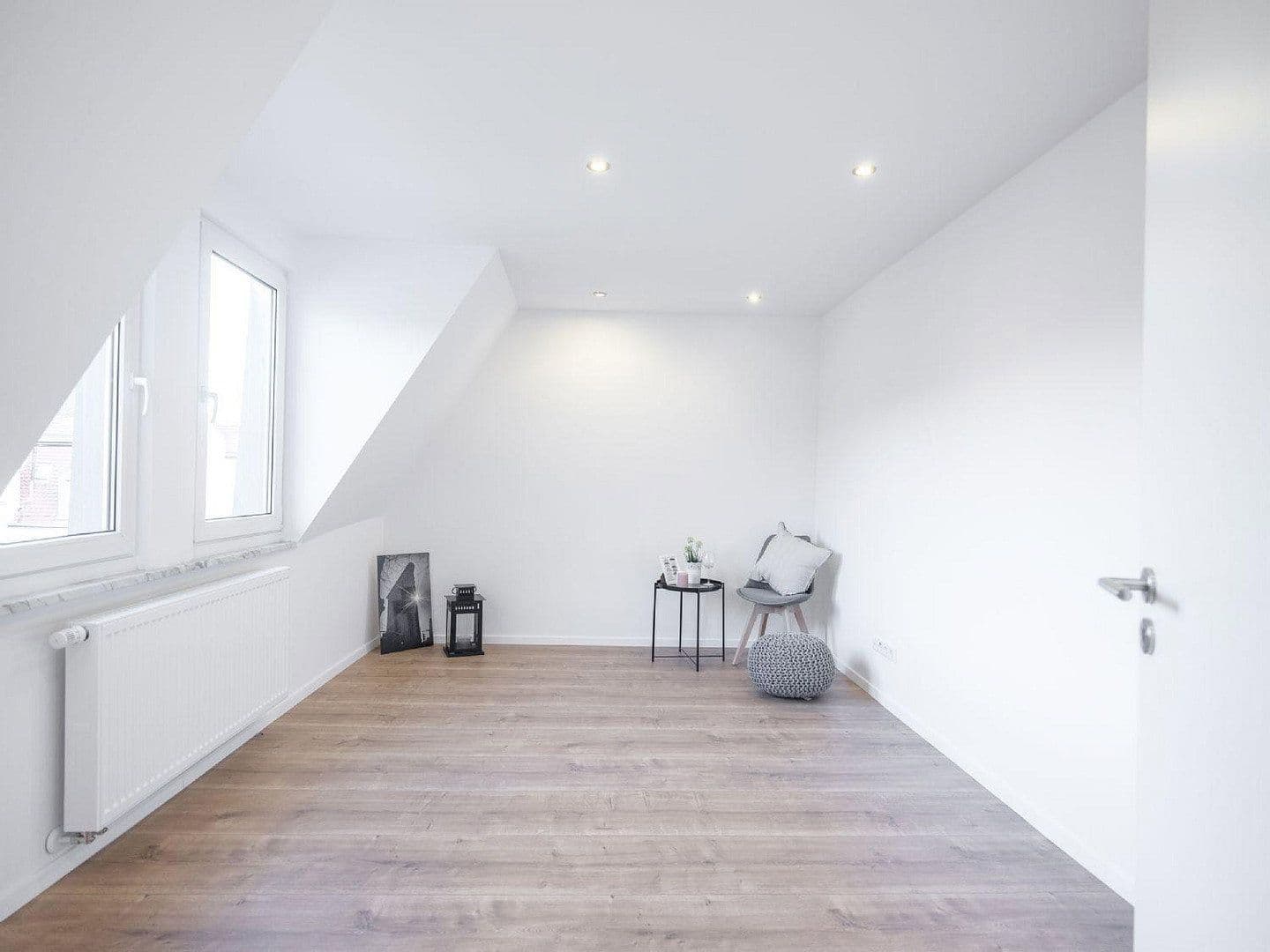 Prenájom bytu 4-izbový 104 m², Leopoldstrasse 8, Nürnberg, Bavorsko Prenájom bytu 4-izbový 104 m², Leopoldstrasse 8, Nürnberg, Bavorsko