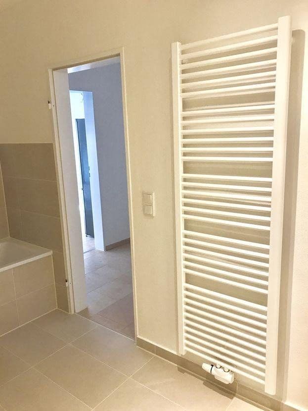 Prenájom bytu 2-izbový 72 m², München, Bavorsko Prenájom bytu 2-izbový 72 m², München, Bavorsko