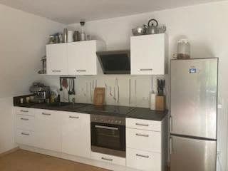 Prenájom bytu 2-izbový 72 m², München, Bavorsko Prenájom bytu 2-izbový 72 m², München, Bavorsko