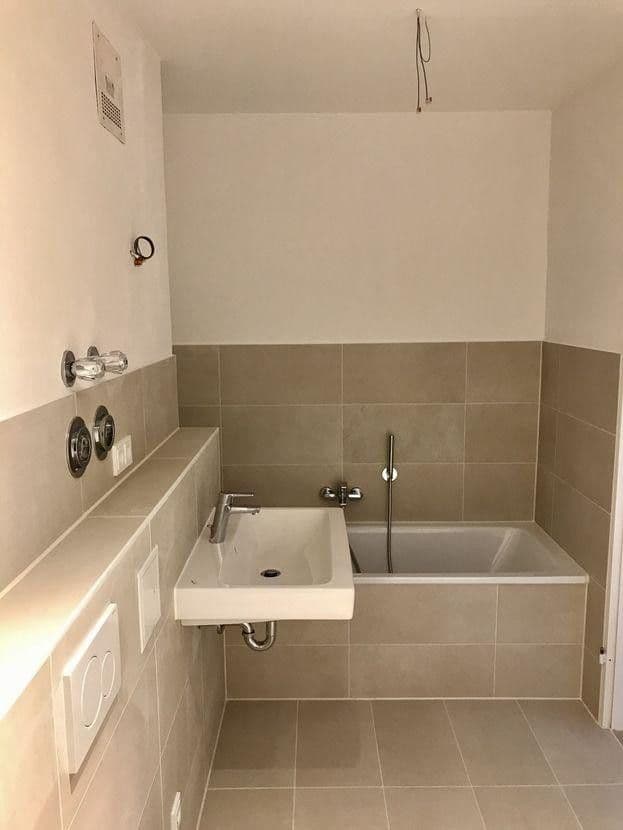 Prenájom bytu 2-izbový 72 m², München, Bavorsko Prenájom bytu 2-izbový 72 m², München, Bavorsko