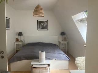 Prenájom bytu 2-izbový 72 m², München, Bavorsko Prenájom bytu 2-izbový 72 m², München, Bavorsko