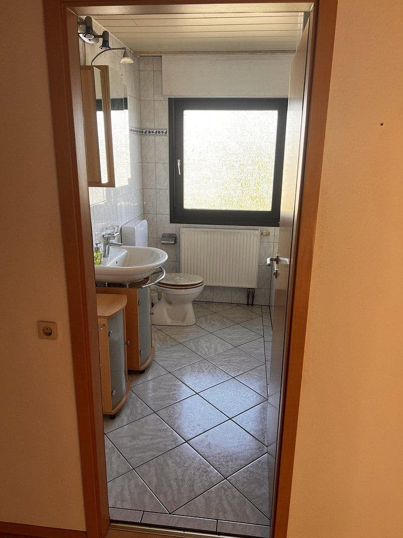 Predaj domu 140 m², pozemok 611 m², Neuenstadt am Kocher, Bádensko-Wurttembersko Predaj domu 140 m², pozemok 611 m², Neuenstadt am Kocher, Bádensko-Wurttembersko