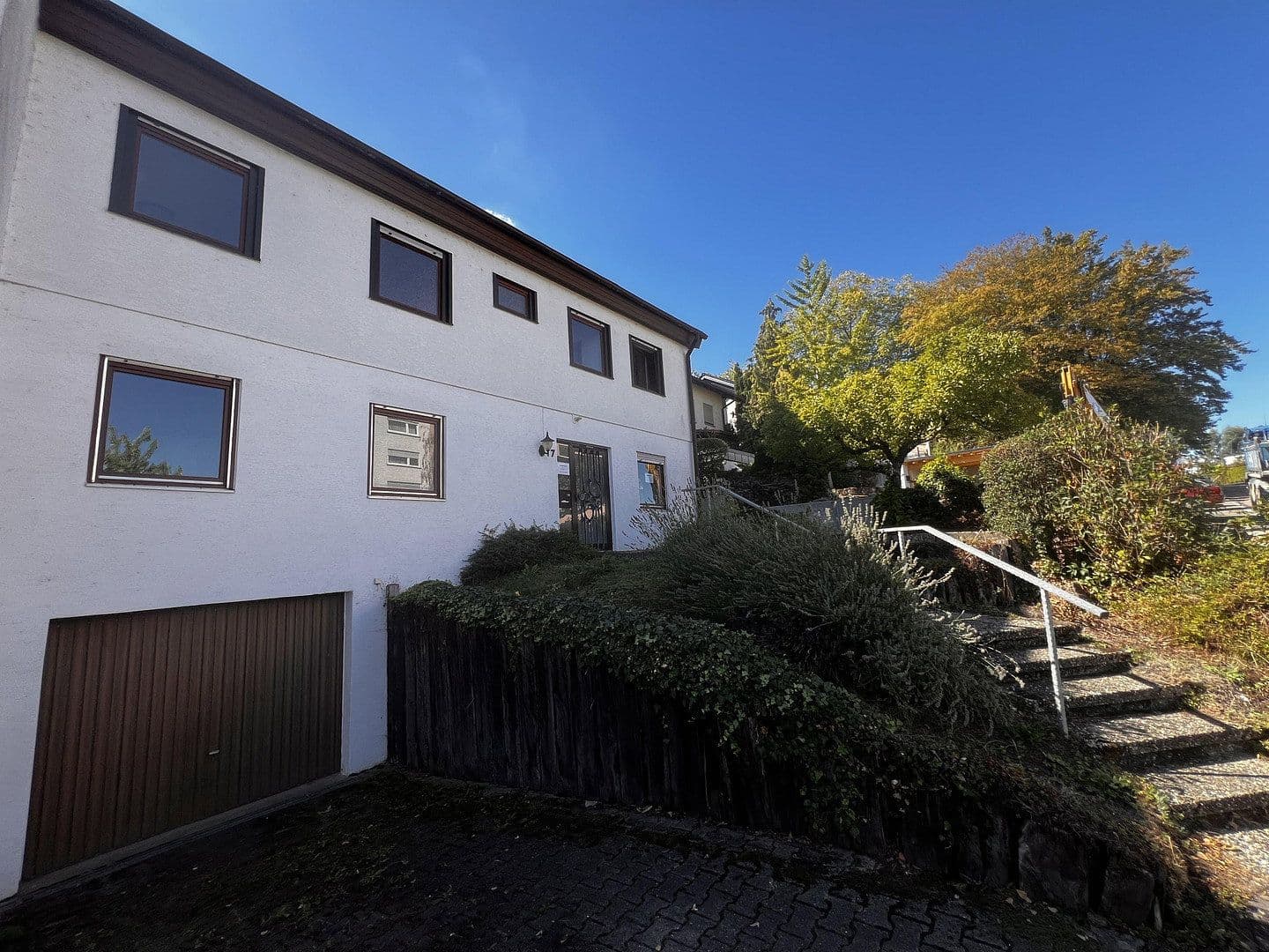 Predaj domu 140 m², pozemok 611 m², Neuenstadt am Kocher, Bádensko-Wurttembersko Predaj domu 140 m², pozemok 611 m², Neuenstadt am Kocher, Bádensko-Wurttembersko