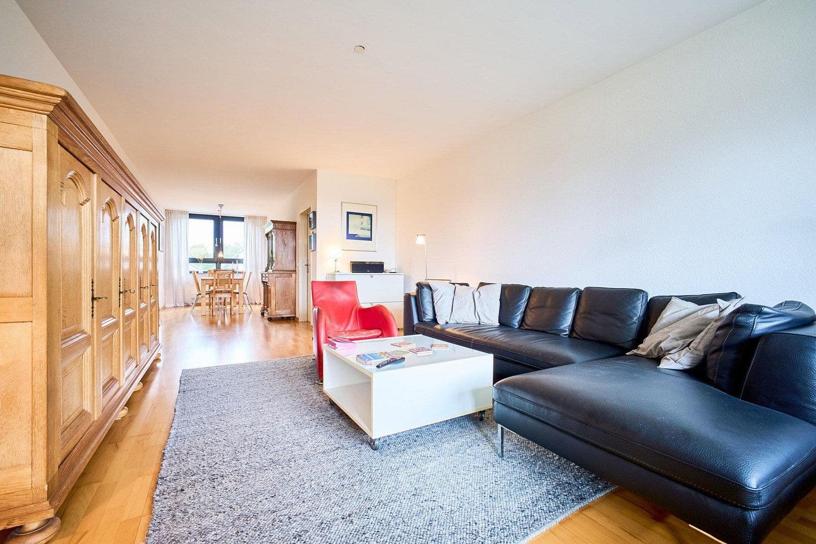 Predaj bytu 3-izbový 93 m², Düsseldorf, Severné Porýnie - Westfálsko Predaj bytu 3-izbový 93 m², Düsseldorf, Severné Porýnie - Westfálsko