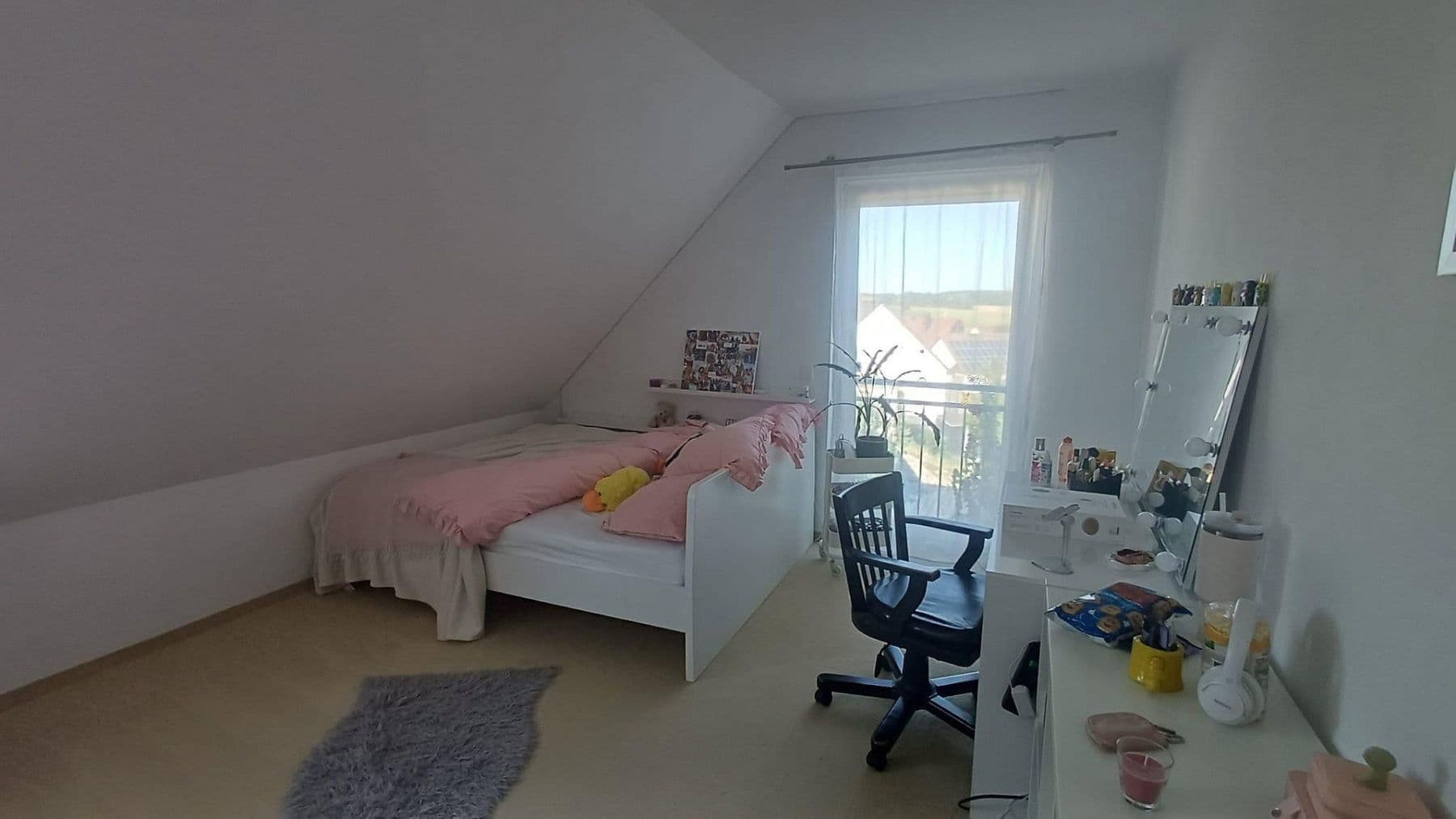 Predaj domu 125 m², pozemok 606 m², Oberschweinbach, Bavorsko Predaj domu 125 m², pozemok 606 m², Oberschweinbach, Bavorsko