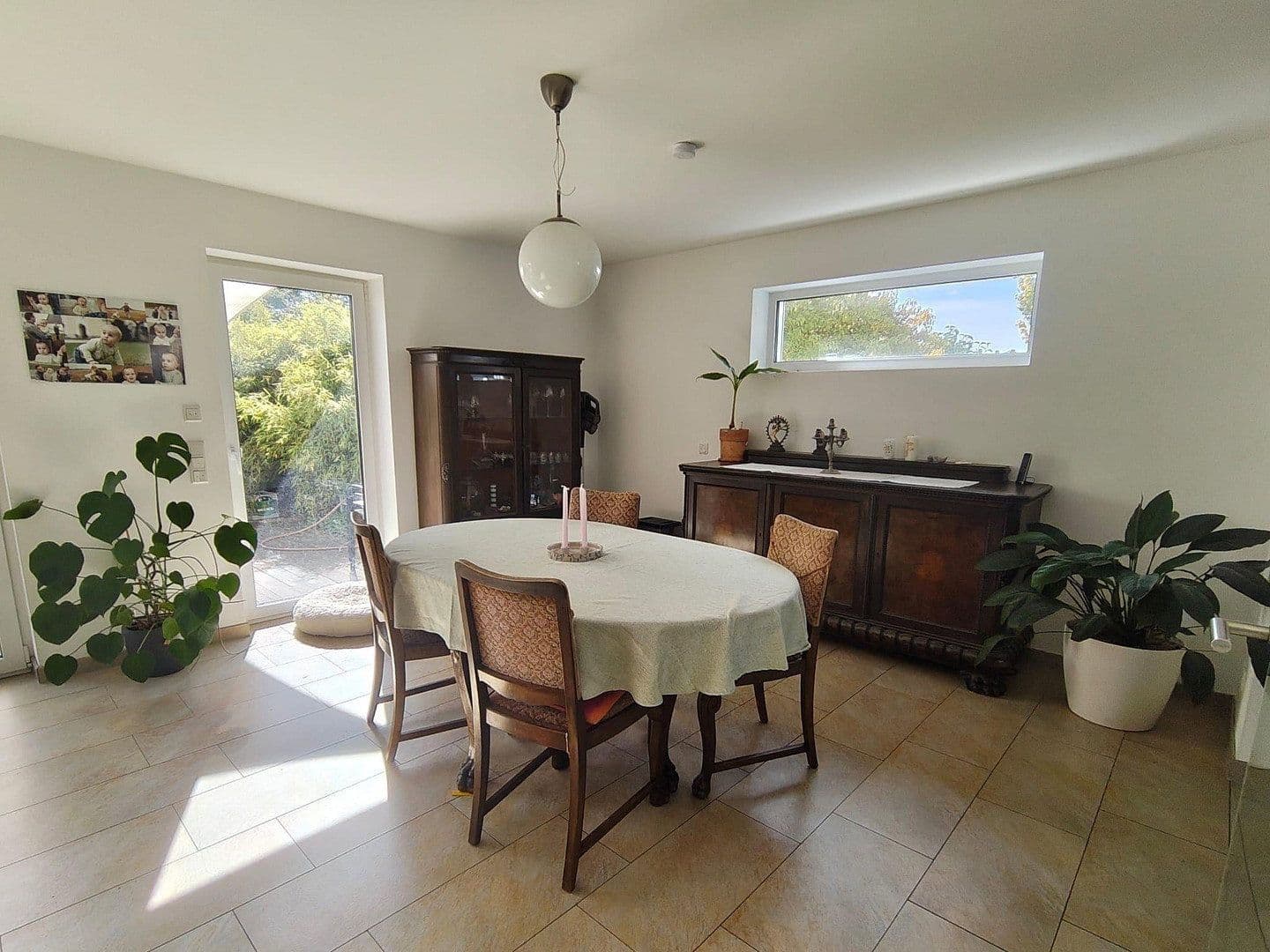 Predaj domu 125 m², pozemok 606 m², Oberschweinbach, Bavorsko Predaj domu 125 m², pozemok 606 m², Oberschweinbach, Bavorsko