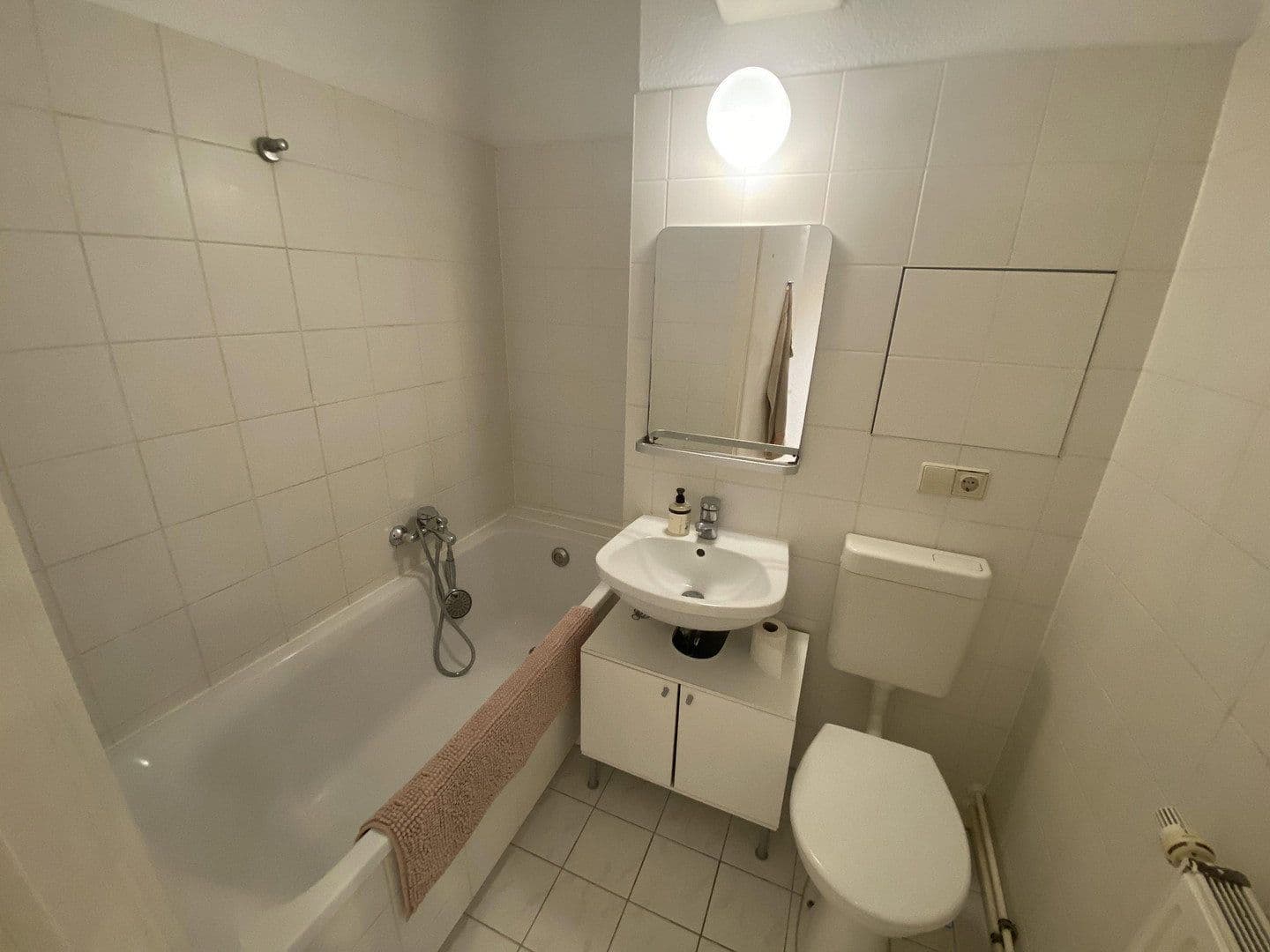 Predaj bytu 2-izbový 48 m², Storkower Str. 88, Berlin, Berlín Predaj bytu 2-izbový 48 m², Storkower Str. 88, Berlin, Berlín