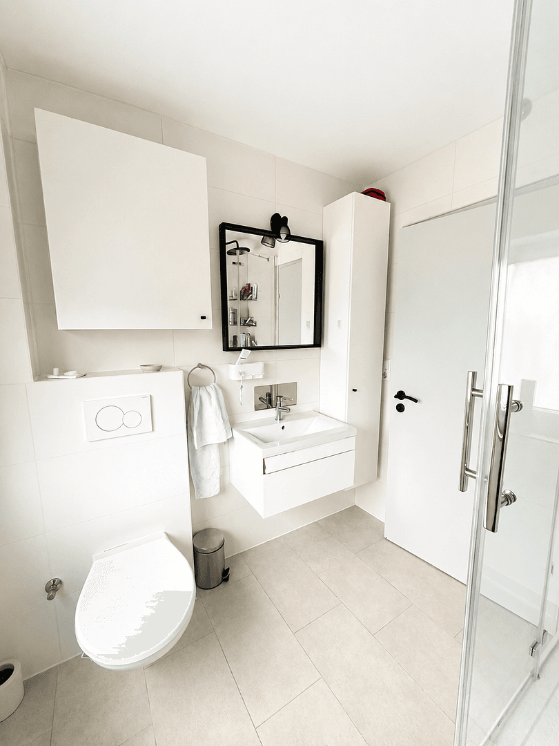 Predaj domu 120 m², pozemok 419 m², Weinstr. 47, Oberderdingen, Bádensko-Wurttembersko Predaj domu 120 m², pozemok 419 m², Weinstr. 47, Oberderdingen, Bádensko-Wurttembersko