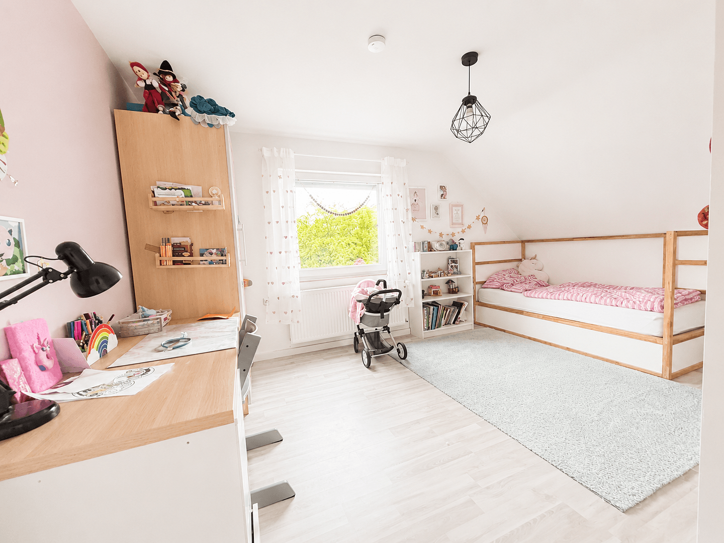 Predaj domu 120 m², pozemok 419 m², Weinstr. 47, Oberderdingen, Bádensko-Wurttembersko Predaj domu 120 m², pozemok 419 m², Weinstr. 47, Oberderdingen, Bádensko-Wurttembersko