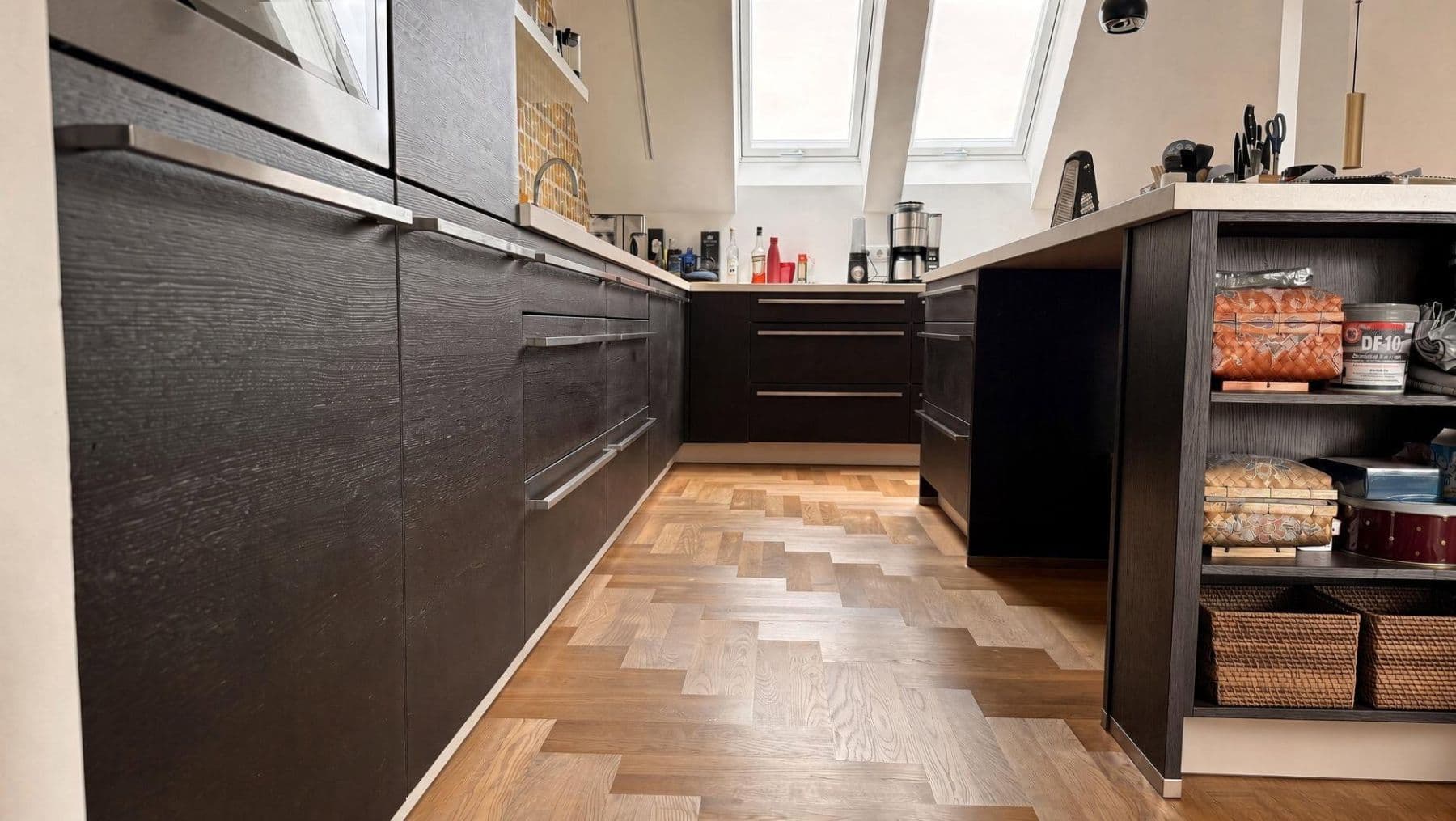 Predaj bytu 3-izbový 170 m², Berlin, Berlín Predaj bytu 3-izbový 170 m², Berlin, Berlín