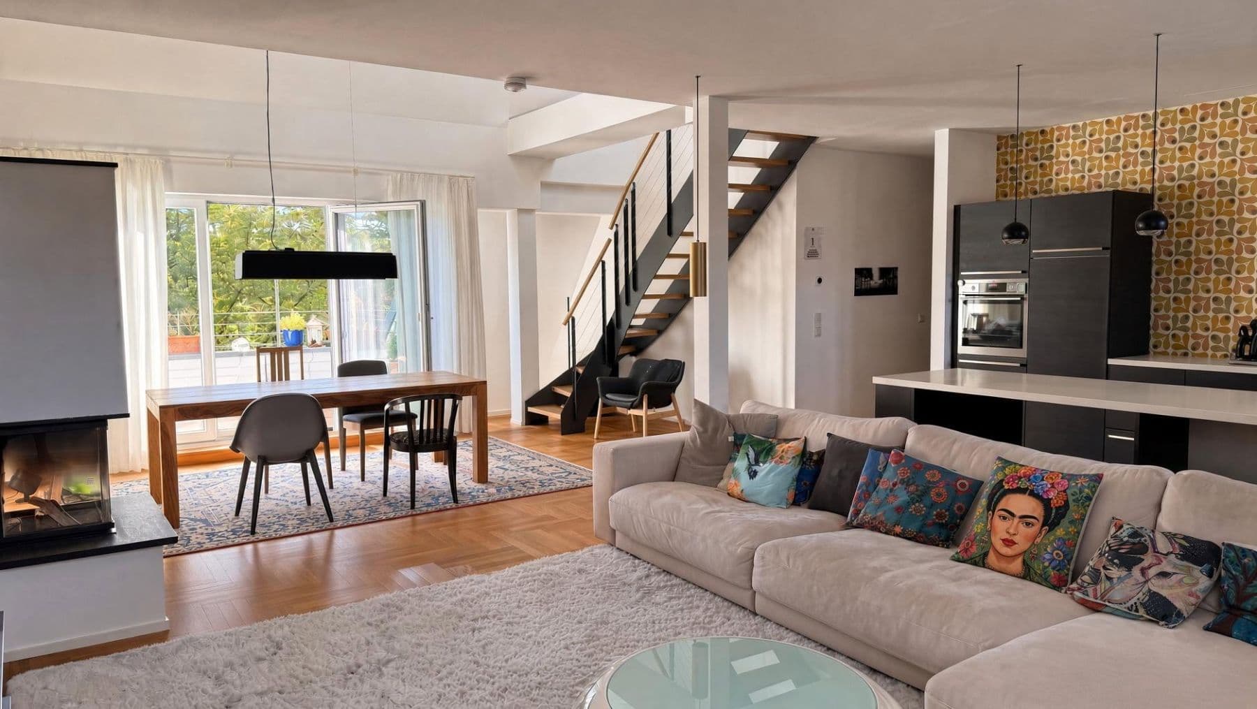 Predaj bytu 3-izbový 170 m², Berlin, Berlín Predaj bytu 3-izbový 170 m², Berlin, Berlín