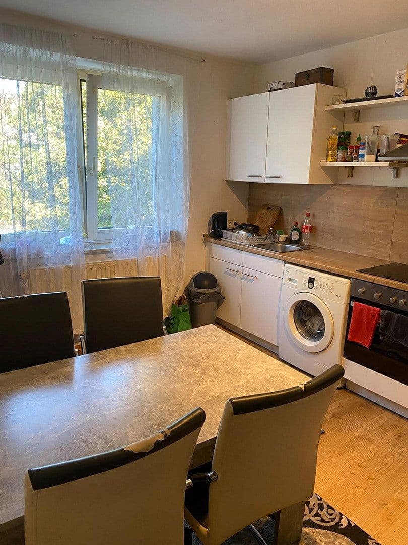 Prenájom bytu 1-izbový 38 m², Duissernstraße 83, Duisburg, Severné Porýnie - Westfálsko Prenájom bytu 1-izbový 38 m², Duissernstraße 83, Duisburg, Severné Porýnie - Westfálsko